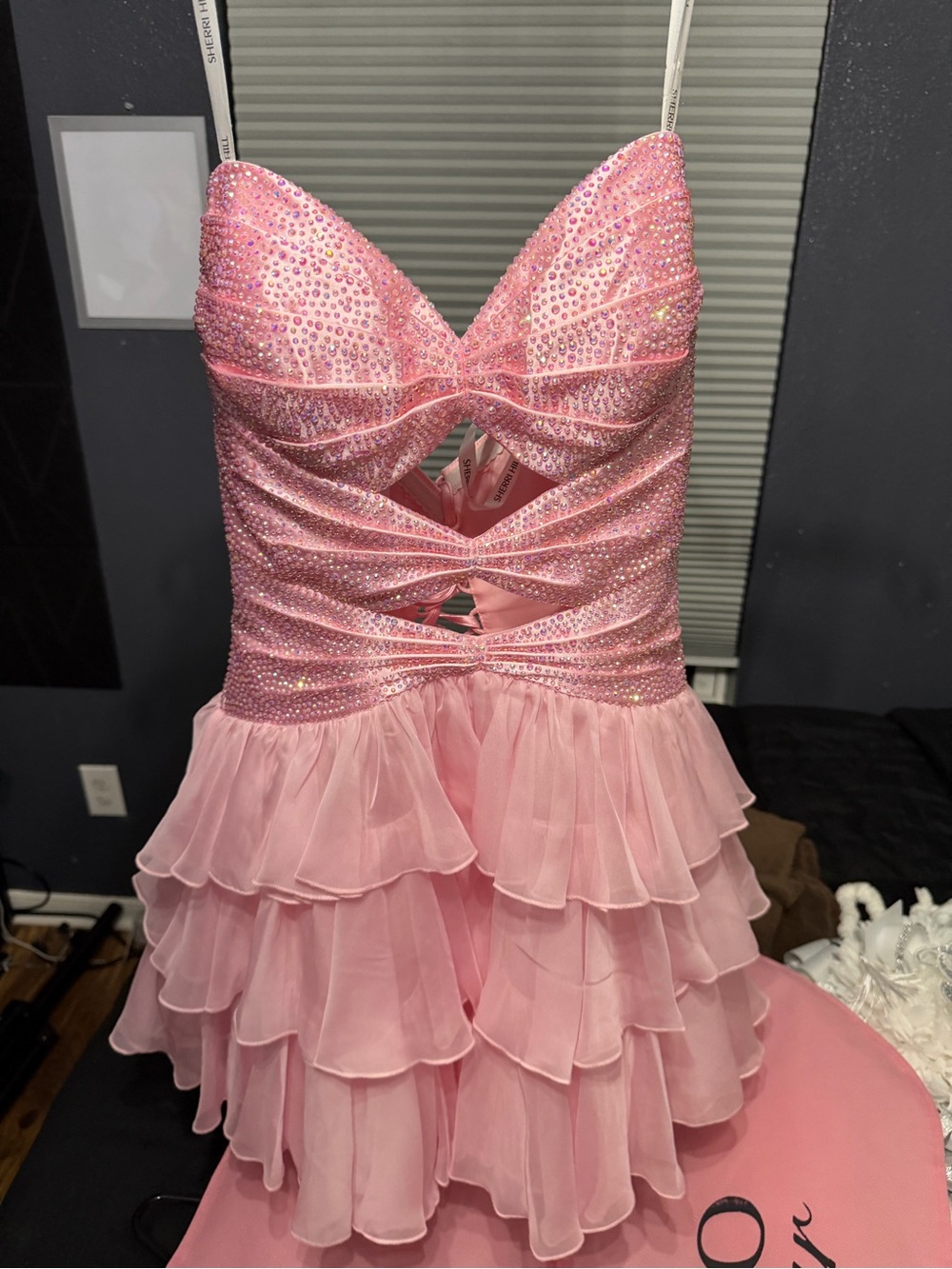 Sherri Hill Pink Sparkly Tulle Homecoming Dress Size 6 – Worn Once